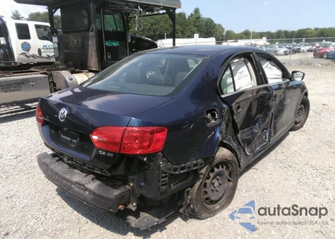 2013 Volkswagen Jetta 2.5L Se from USA, damaged, VIN 3VWDP7AJ8DM382856